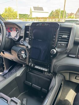 Dodge Ram, LIMITED, 2022, nehavarovaný - 8