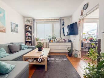 Prodej panelový byt 1+1 se zděným jádrem, 40 m2 - Znojmo, ul - 8