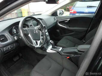 Volvo V40 D3 150k.s Momentum Automat  po 1.majiteli - 8