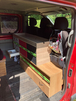 Opel Vivaro / Renault trafic - bydlík - 8