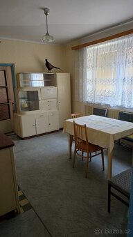 Prodej rodinného domu 210 m² Louka (Hodonín) - 8