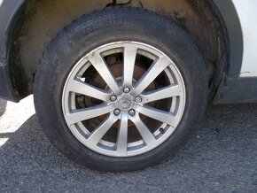 Land Rover Discovery Sport - 8