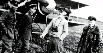 UNIKÁT Podepsaná Pohlednice v Rámu - MANFRED VON RICHTHOFEN - 8