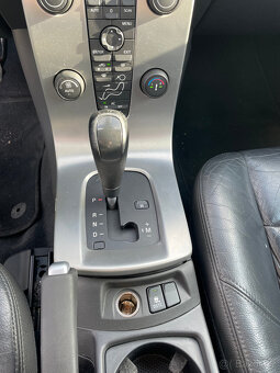 Volvo V50 2.4i 125kW 2006 automat, bohatá výbava - 8