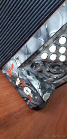 starožitný AKORDEON HOHNER - 8