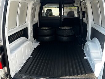 VW Caddy Maxi 1.6TDi, r.2015, rozvody, serviska - 8