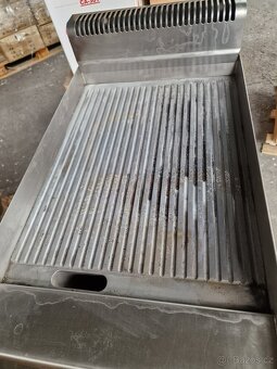 Grilovacia platna BERTOS na plyn - 8