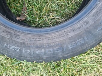 Celoroční pneu Nokian 185/60 R14-82H - 8
