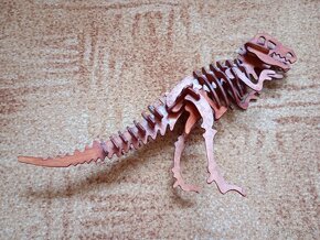 Sbírka dinosaurů 3D celkem 8kusů - 8