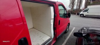 Renault Trafic 2,0dci long,115ps izoterma 256tis.km - 8