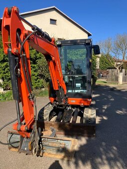Prodám minibagr Kubota U27 s nulovým přesahem zádě - 8