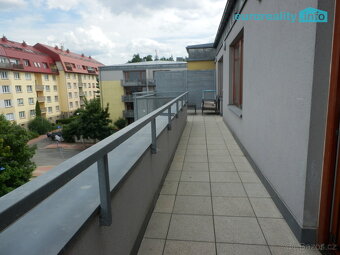 Pronájem, byt 3+1/T/B, 130 m2, Praha 5 - Zličín - 8