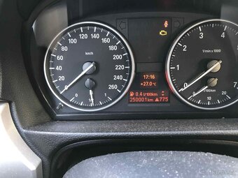 BMW E91 318i - 8