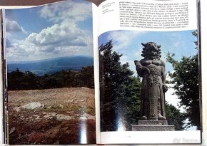 Země má, M. a E. Einhornovi, 1981, 272 stran - 8