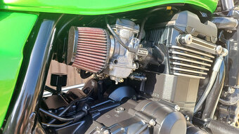 Kawasaki ZRX 1200R - 8