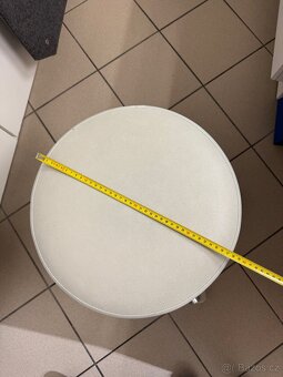 Zdravotní profesionální otočné židle, kožené. TOP STAV - 8