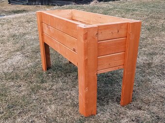 Vyvýšený záhon - 8