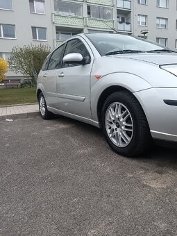 Ford fokus - 8