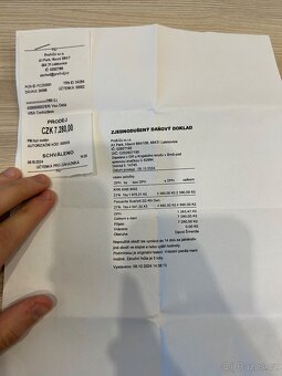 STUDIOVÁ SLUCHÁTKA - KRK KNS 8402 - 8