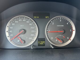 Prodám Volvo V50 2.0 TDI 100 Kw - 8