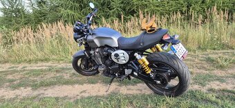 Yamaha XJR 1300 2017 - 8