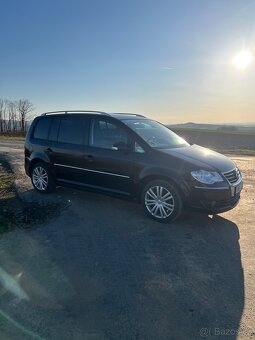 Turan 2.0 tdi - 8