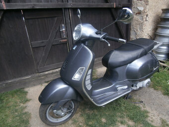 Vespa GT 200L - 8