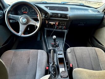BMW E34 520I SEDAN - 8
