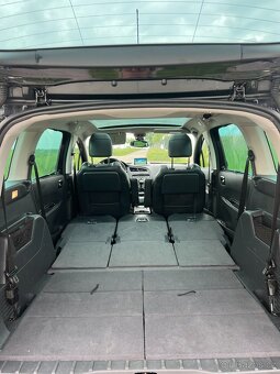Peogeot 5008, 2.0 TDI 110KW - 8