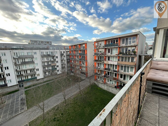 Pronájem bytu 2+kk, 54 m2, balkon, garážové stání - 8