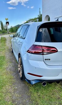 Volkswagen Golf GTD 7.5 DSG - 8