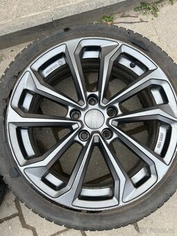 Alu kola Dezent 18 stříbrné 5x114 - 8