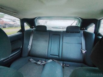 Mazda 323F BA 1995 REAL Street - 8