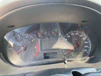 SEAT cordoba 1.4 MPI 44 kW 2002 - 8