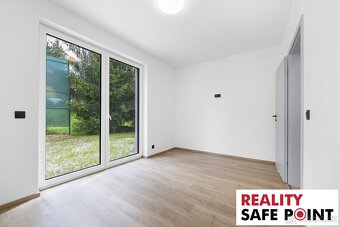 Prodej bytu 3+kk, 85 m2 - Železná Ruda, ev.č. 00639 - 8