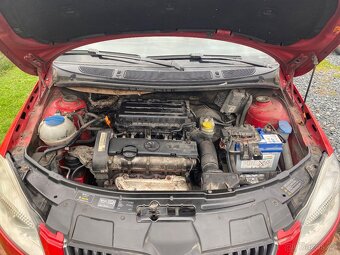 Škoda Roomster 1.4 16V - 8
