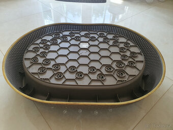 Plastový značkovy kvalitní pelech pro psa Petlife - 8