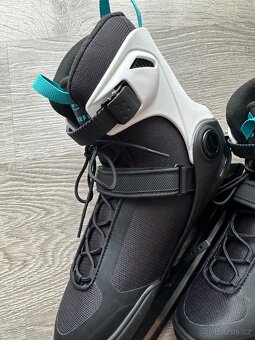 Lední brusle Firefly Phoenix III vel. 42 - 8