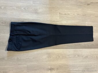 Vojenská modrá uniforma. - 8