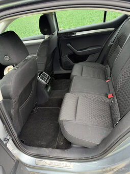 Škoda Superb 3 liftback 2.0TDI 110KW DSG DPH 93T km - 8