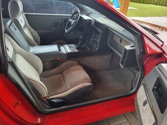 Pontiac Fiero GT - 8