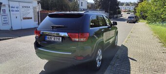Jeep Grand Cherokee - 8