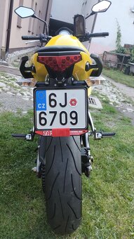 Kawasaki ER6N - 8