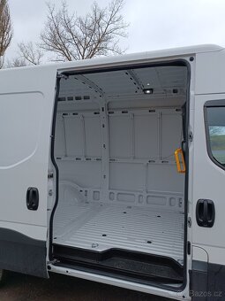 Iveco Daily 35S16V 2,3D 3,0D 2017 12m3 Nová karoserie - 8