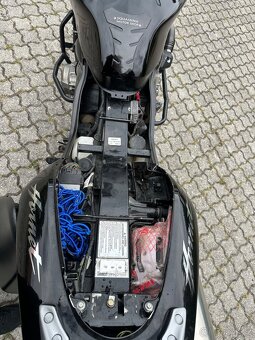 Honda hornet cb600f - 8