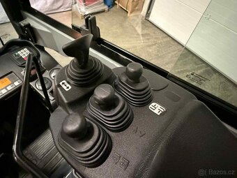 Vysokozdvižný vozík Toyota  Dieselový 52-8FDF20 rok 2022 - 8