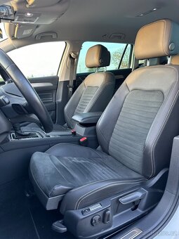 VW Passat B8 206kW 2.0TSI DPH MATRIX DCC - 8