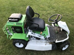 AKCE zahradní traktor, Mulčovač Etesia Attila 95 - 8