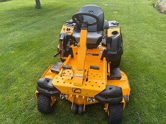 Výkonný profesionální mulčovač CUB Cadet Z1 - 8