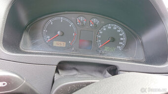 Volkswagen Multivan 2004 T5 - 8
